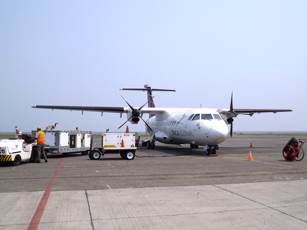 深圳小森機長最新招聘啟航，開啟航空夢想之旅