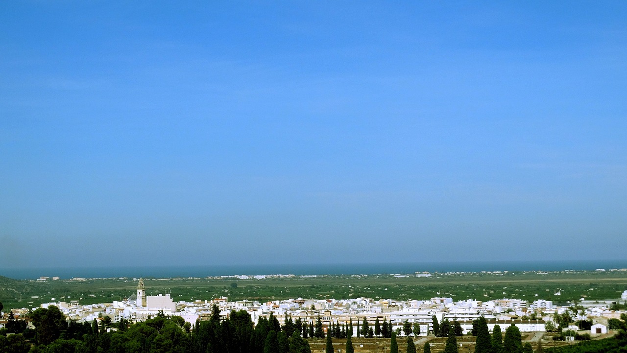 武當山二手房最新信息概覽，最新房源動態(tài)與市場走勢分析
